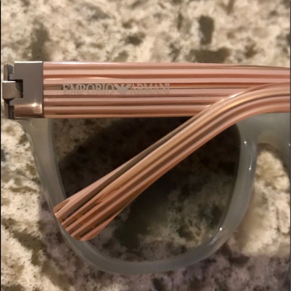 Emporio Armani sunglasses - Picture 5 of 5